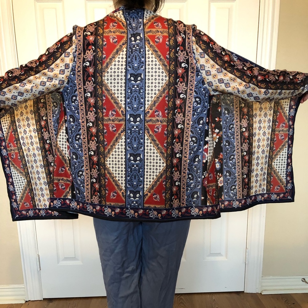 Medium vintage look lightweight cover up